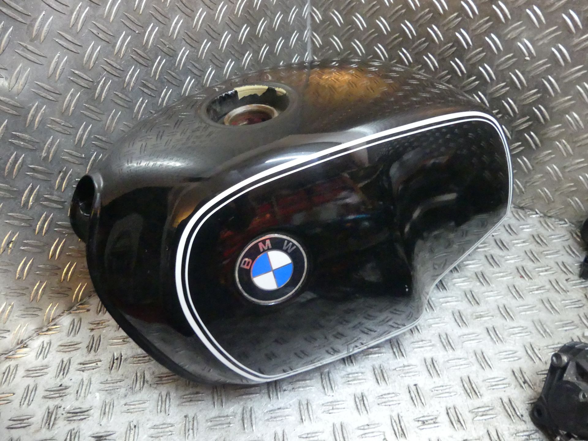 B1